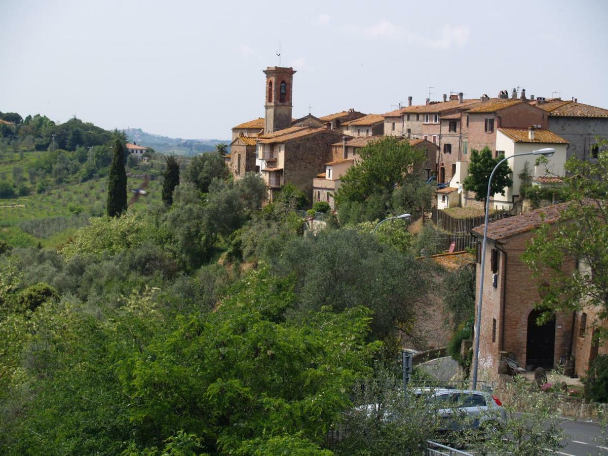 Montecchio Casa Donatellaアパートメント エクステリア 写真